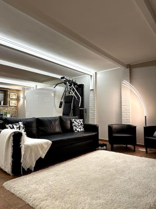 Capiago Intimiano Appartamento Ebhouse מראה חיצוני תמונה